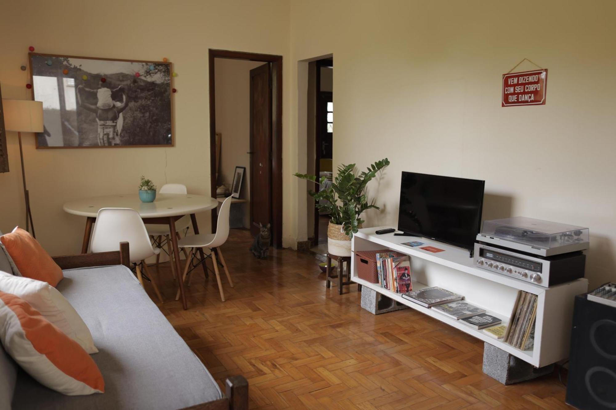 Quarto Casal Com Janela Casa Caramel Belo Horizonte Exteriér fotografie